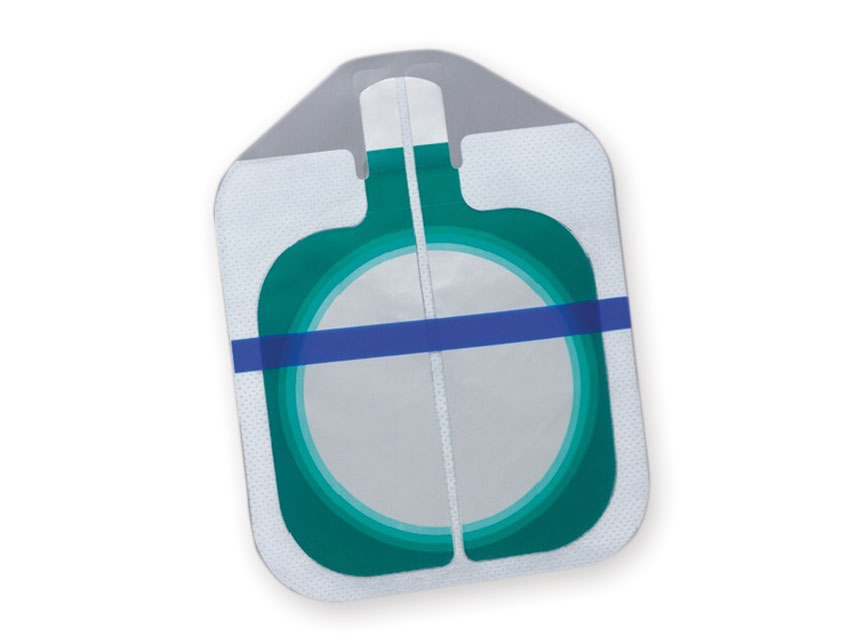 PLĀKSNES, KĀJPĀRSLĒDZĒJI UN PIEDERUMI