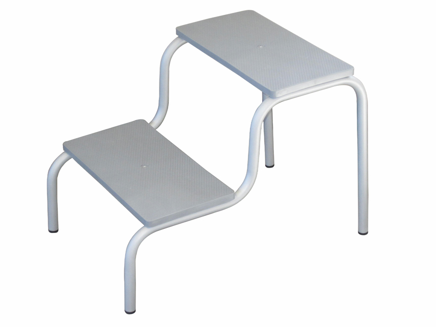 2-līmeņu krāsots pakāpiens